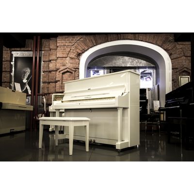 Акустическое пианино Yamaha U1 PWH