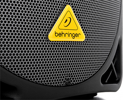 Активная акустическая система Behringer B112D