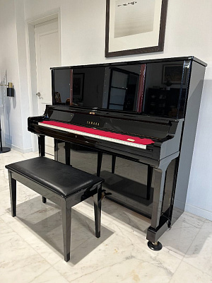 Акустическое пианино с банкеткой Yamaha YUS5 PE