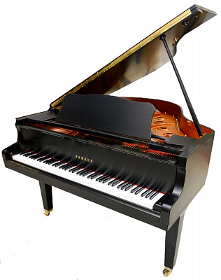 Акустический рояль Yamaha GC1 PE