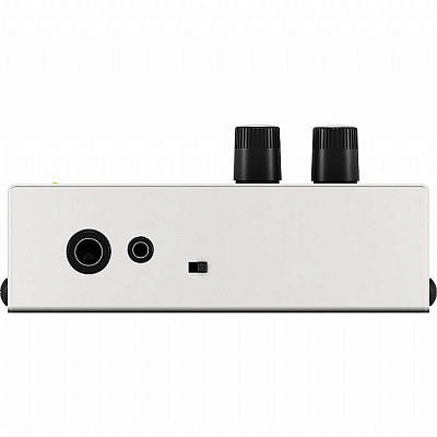 Усилитель-распределитель для наушников Behringer MA400