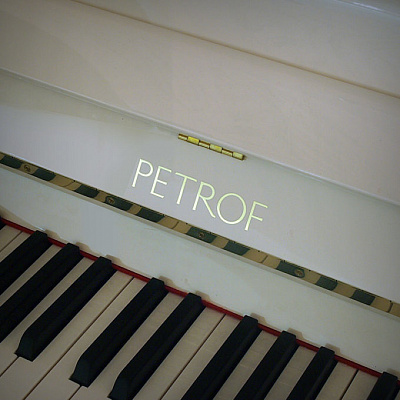Акустическое пианино Petrof P 131M1 (0001)